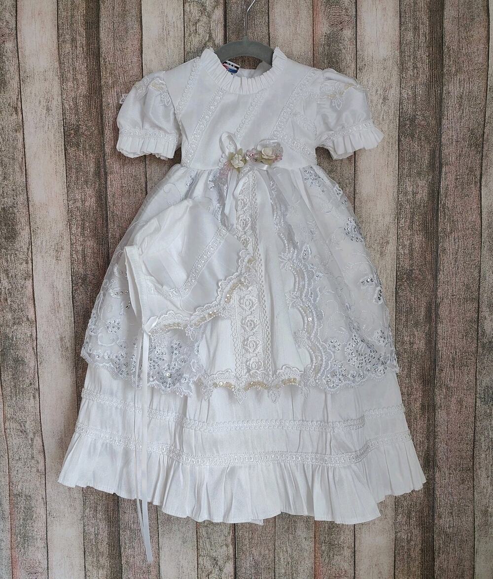 New Baby Girl 3 Piece Baptism/Christening Gown Brand Is Querubin